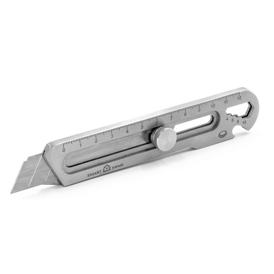 Cuttermesser, Lineal, Flaschenöffner, Schraubenschlüssel | Muireann